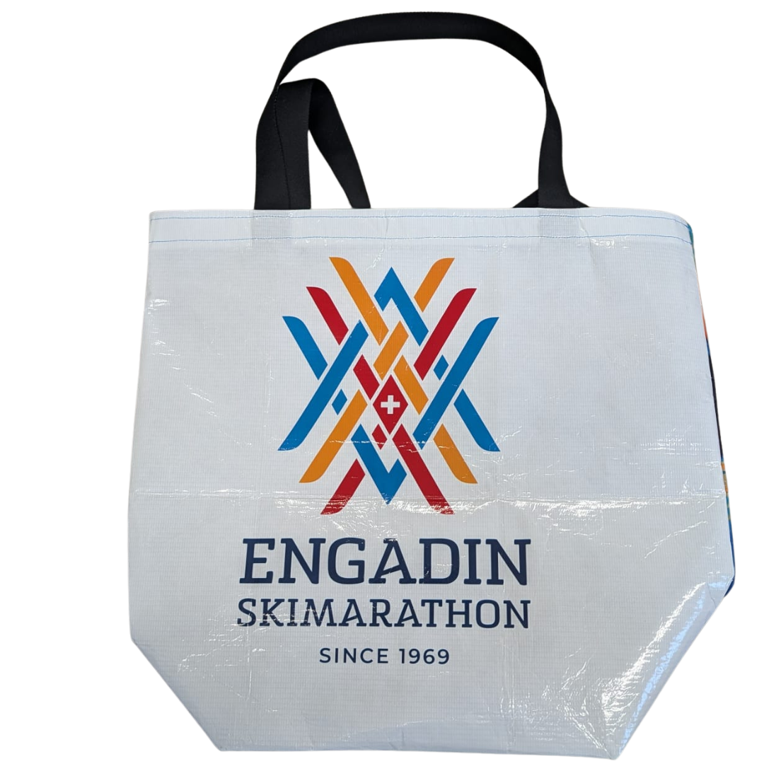 Upcycling Tasche Engadin Skimarathon - Vorderseite. 